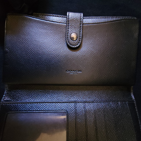 Coach Womens Crossgrain Leather Tech Phone Wallet Olive Green Wristlet - Picture 5 of 8